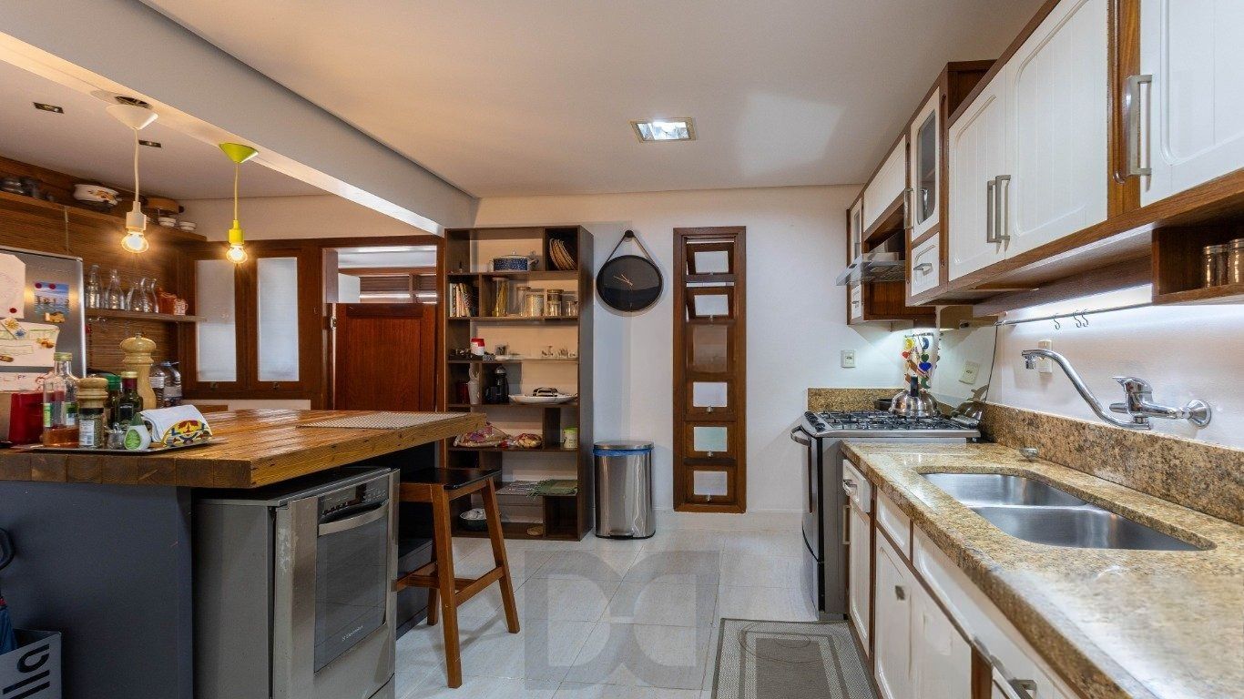 Apartamento193m² privativos, 3 dormitórios (2 suítes), 3 vagas — foto 11
