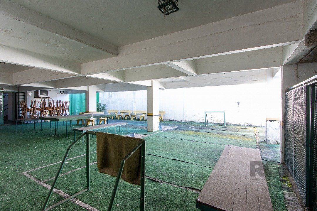 Prédio com 1063m², distribuídos em quatro pavimentos — foto 112