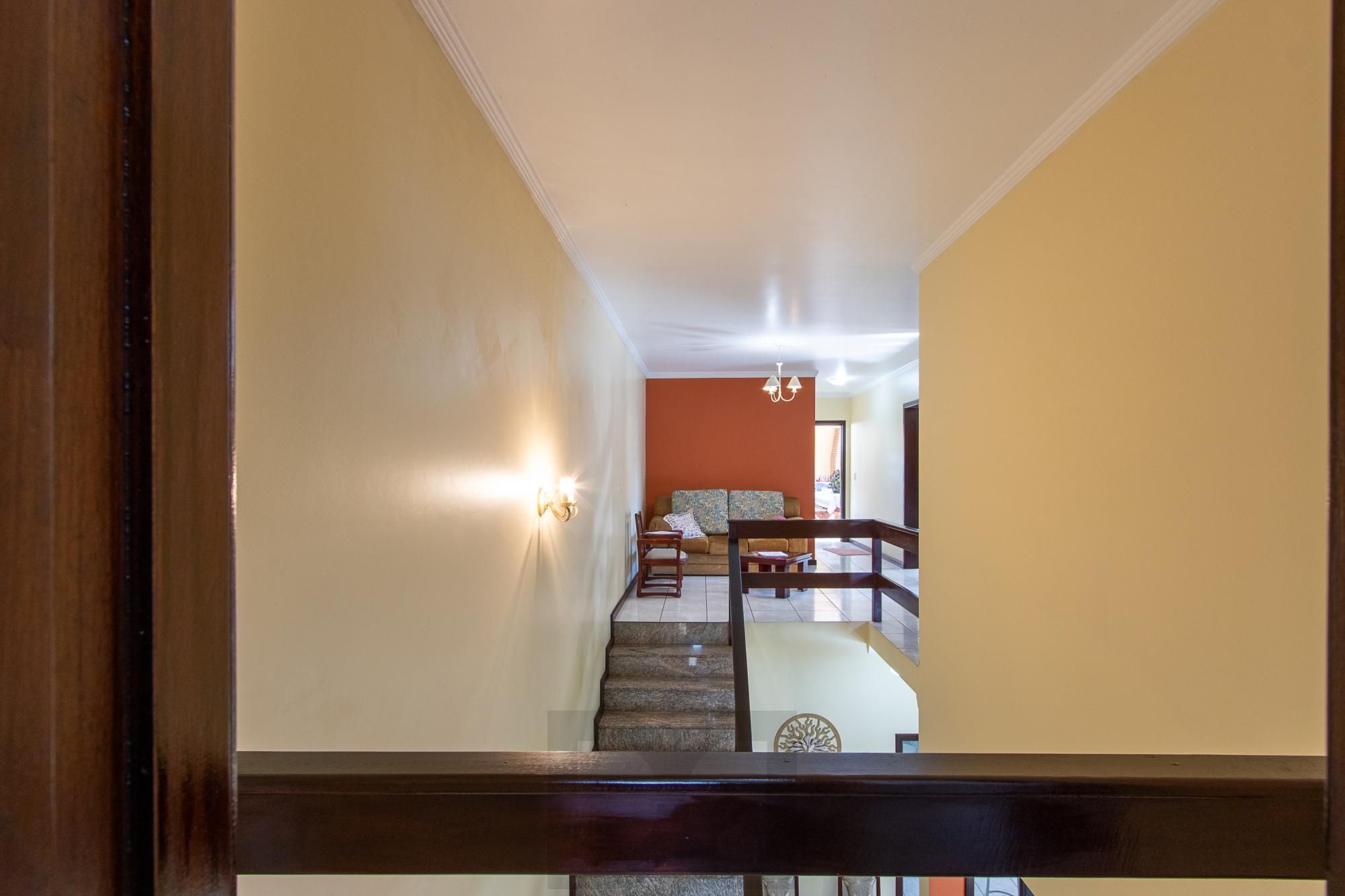 Casa Residencial ou Comercial, com 3 quartos (1 suite), 229m² privativos - Bairro Tristeza — foto 24