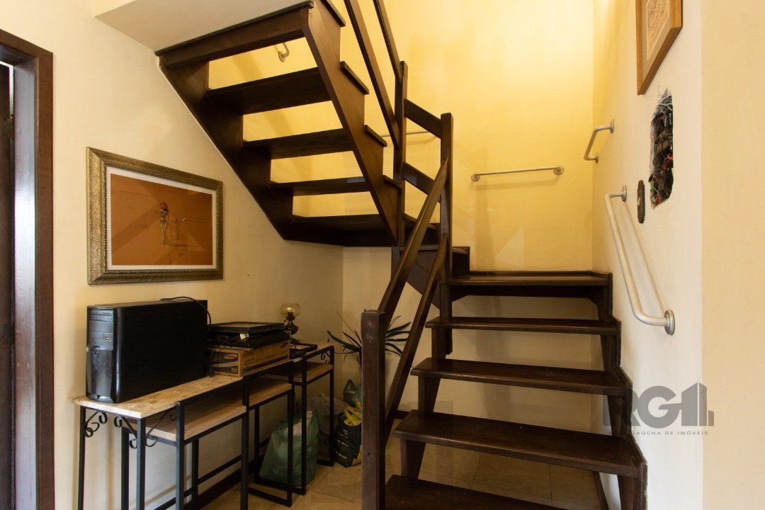 Casa para Venda - 200m², 3 dormitórios, sendo 1 suites, 3 vagas - Jardim Verde — foto 32