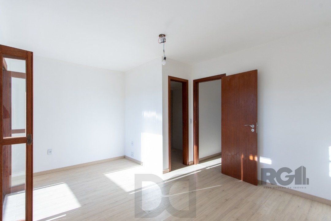 Casa para Venda - 120m², 3 dormitórios, sendo 1 suites, 1 vaga - Guarujá — foto 24