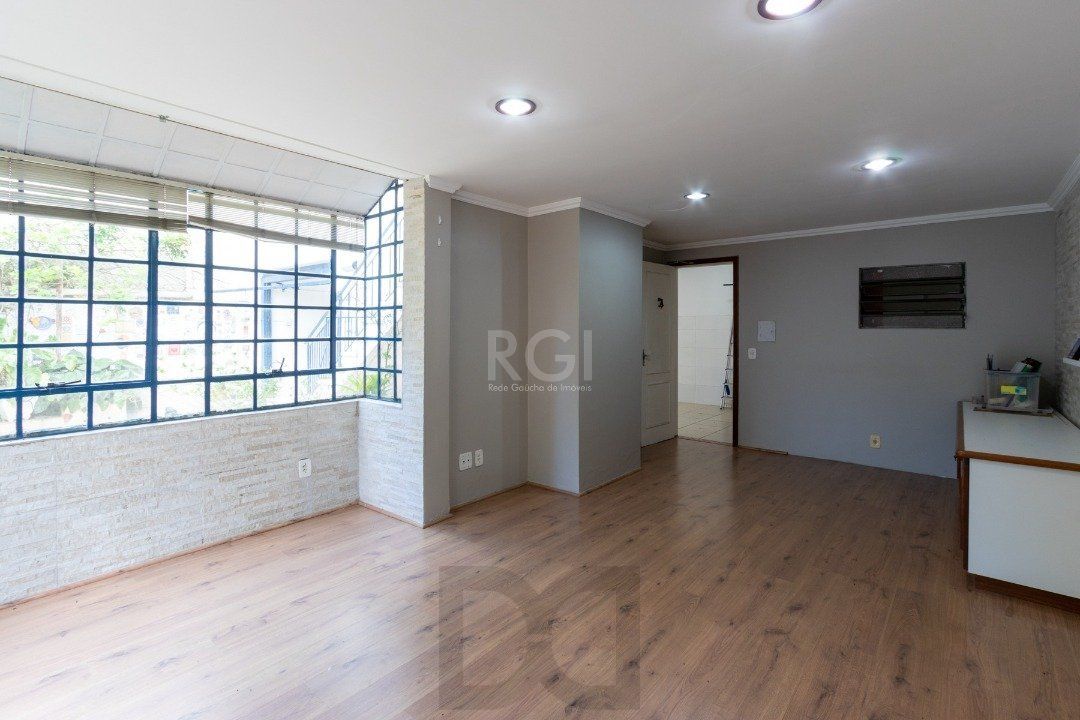 Casa para Venda - 202m², 3 dormitórios, sendo 1 suites, 2 vagas - Cristal — foto 43