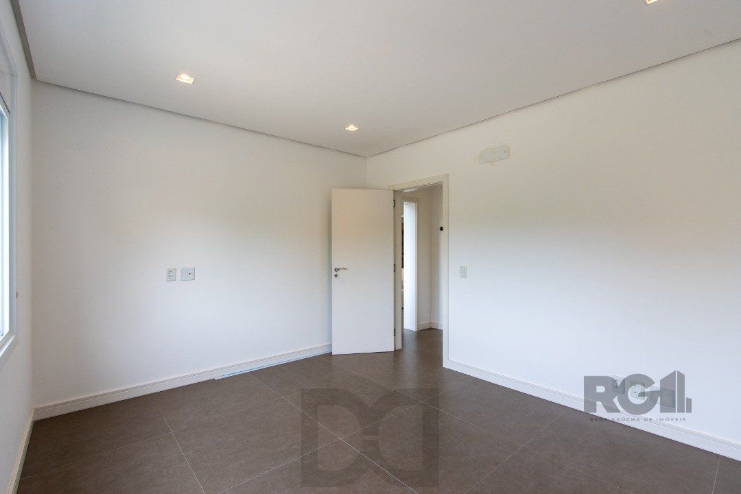 Casa mobiliada no Condomínio Las Rocas com 3 suítes, — foto 30