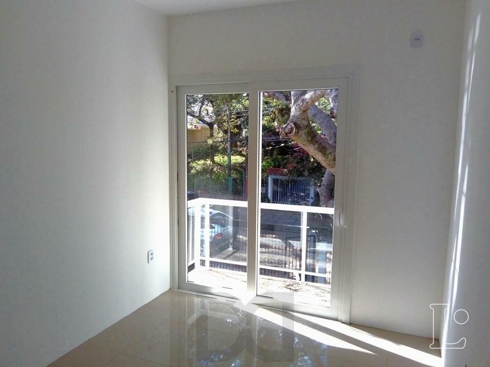 Casa para Venda - 160m², 3 dormitórios, sendo 1 suites, Guarujá — foto 2