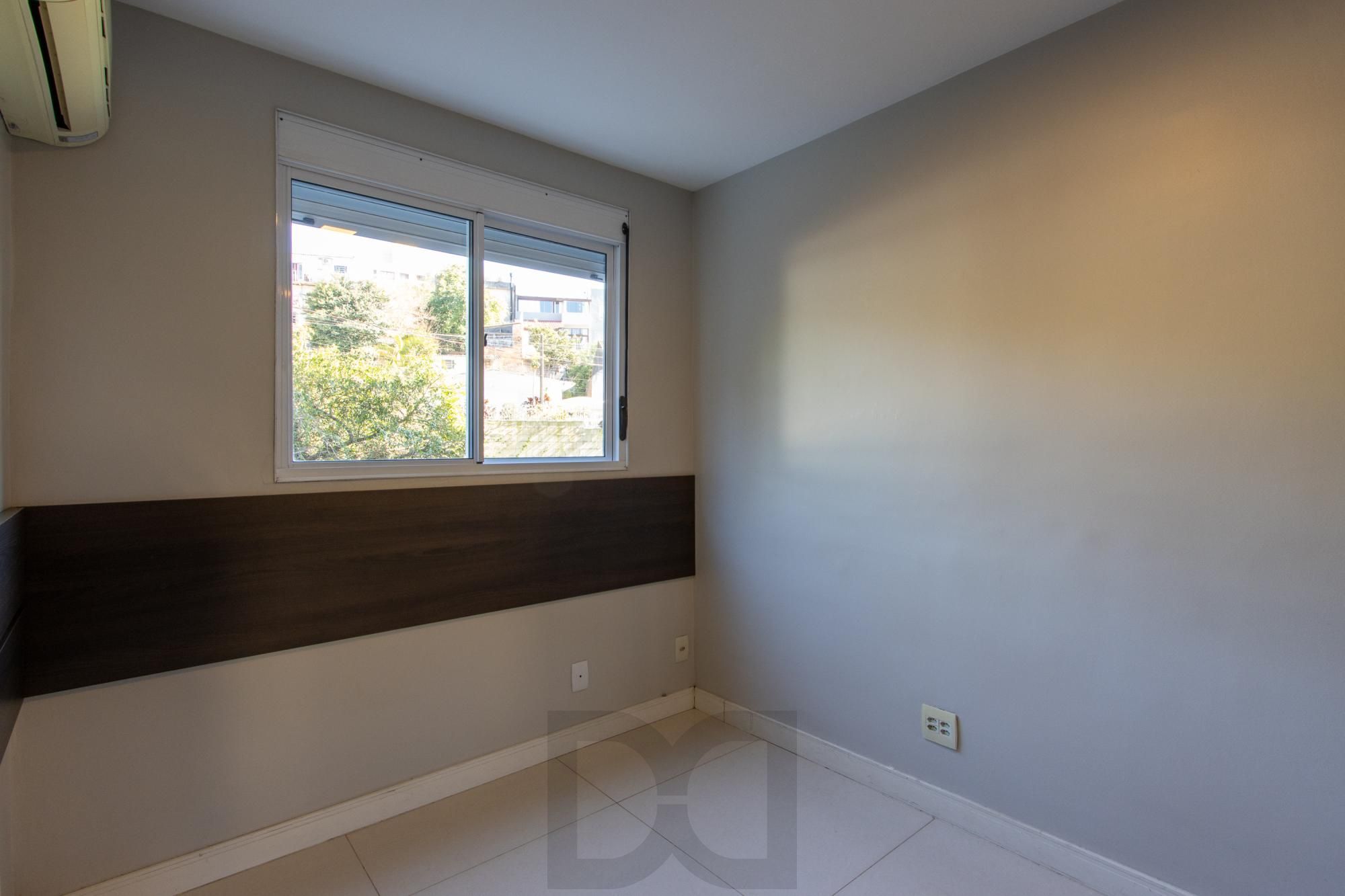 Apartamento de 2 dormitórios, para venda no bairro Teresópolis. — foto 22