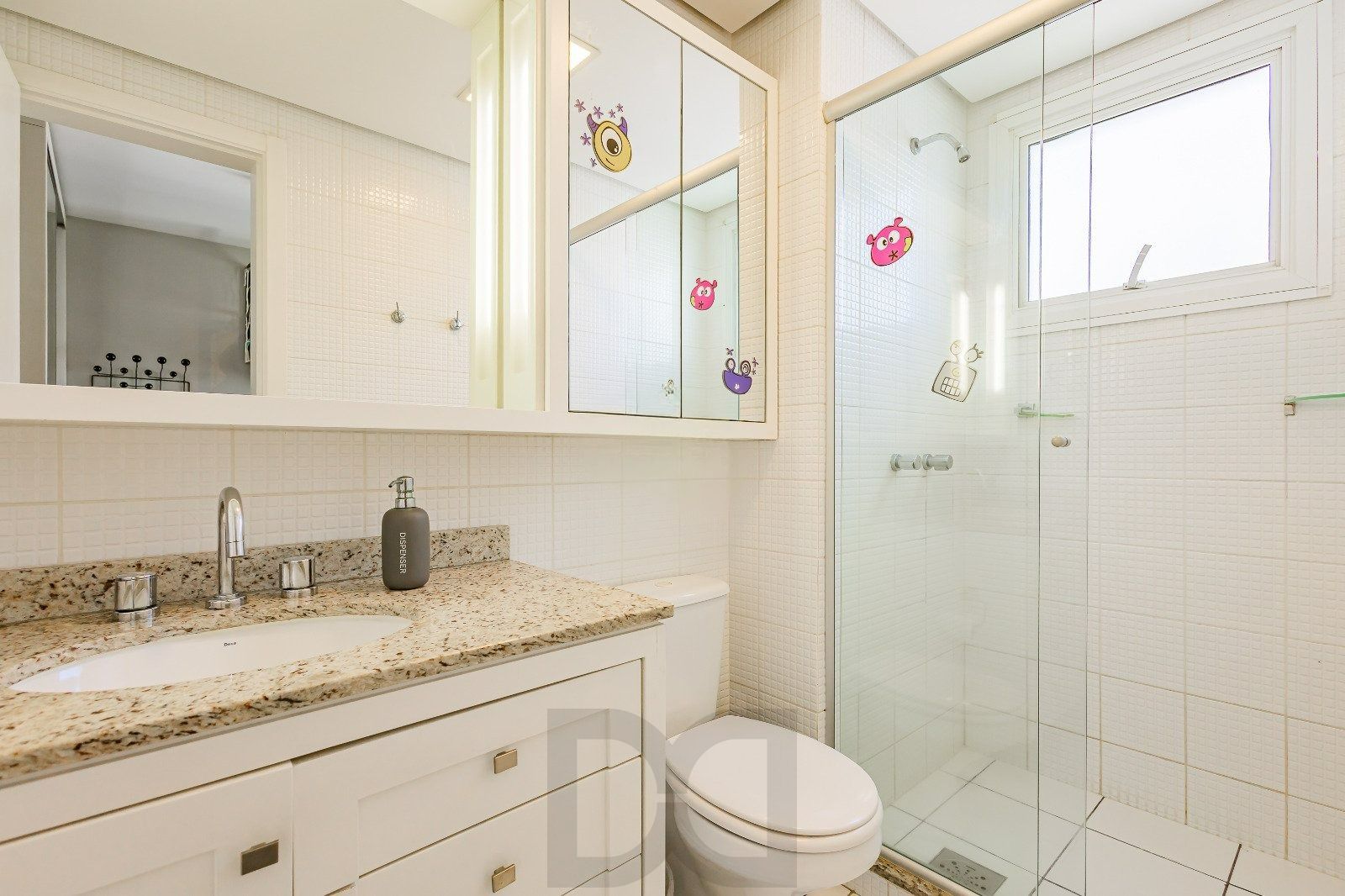 Apartamento Espetacular com 3 Suítes e Área Social Ampla no Passo d'Areia — foto 13
