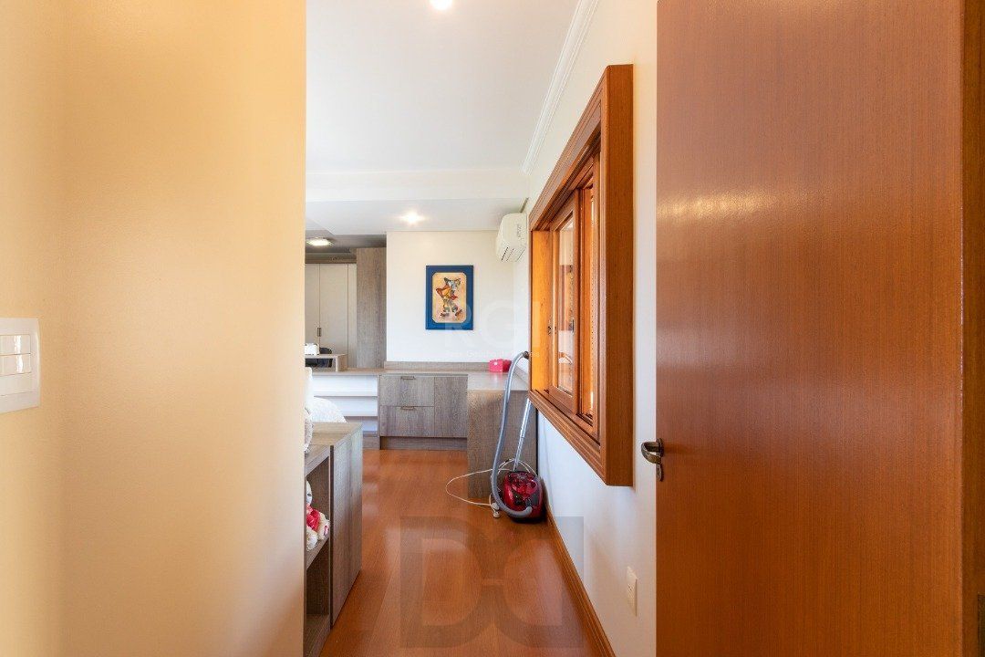 Casa para Venda - 358.78m², 3 dormitórios, sendo 1 suites, 3 vagas - Jardim Isabel — foto 29