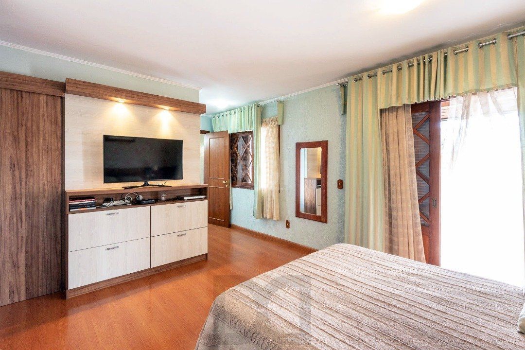 Casa para Venda - 451.63m², 5 dormitórios, sendo 1 suites, 4 vagas - Cristal — foto 36