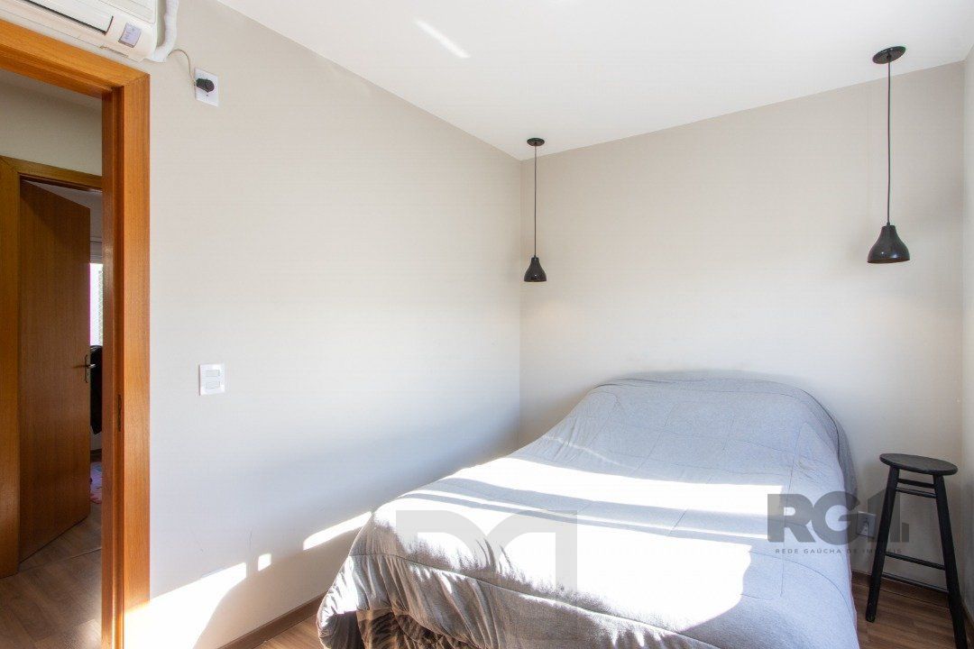 Casa em condomínio, possui 2 dormitórios, sala para 2 ambientes e 1 vaga. — foto 15