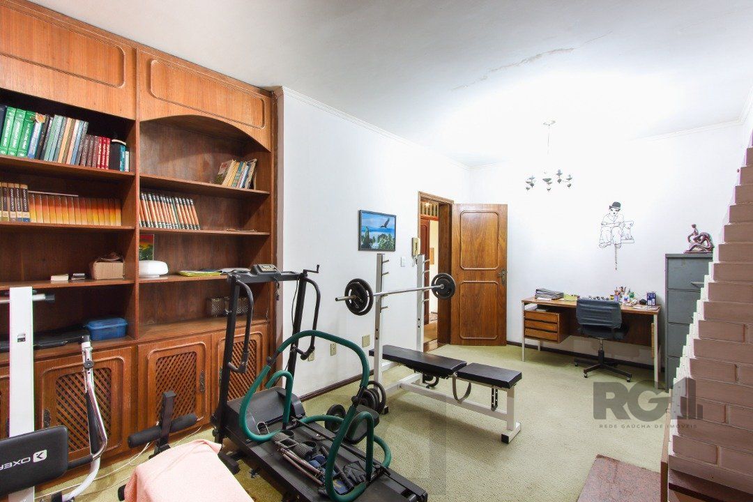 Casa a venda com 03 dormitórios, living 03 ambientes com vista para o Rio. — foto 29