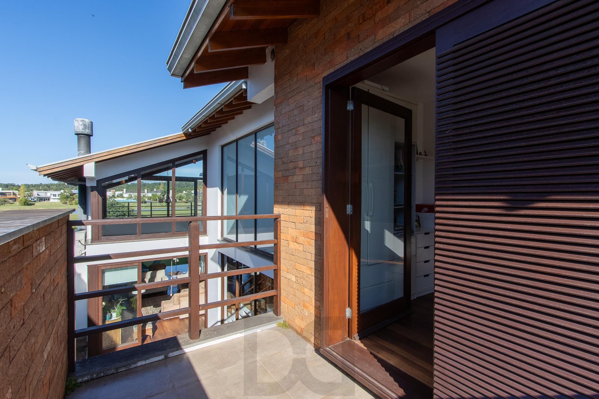 Casa no Condominio Terra Ville. 3 suites, com fundo para o lago. — foto 62