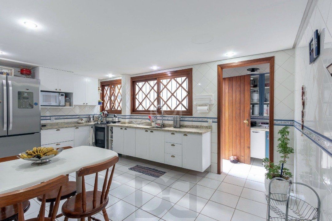 Casa para Venda - 451.63m², 5 dormitórios, sendo 1 suites, 4 vagas - Cristal — foto 20