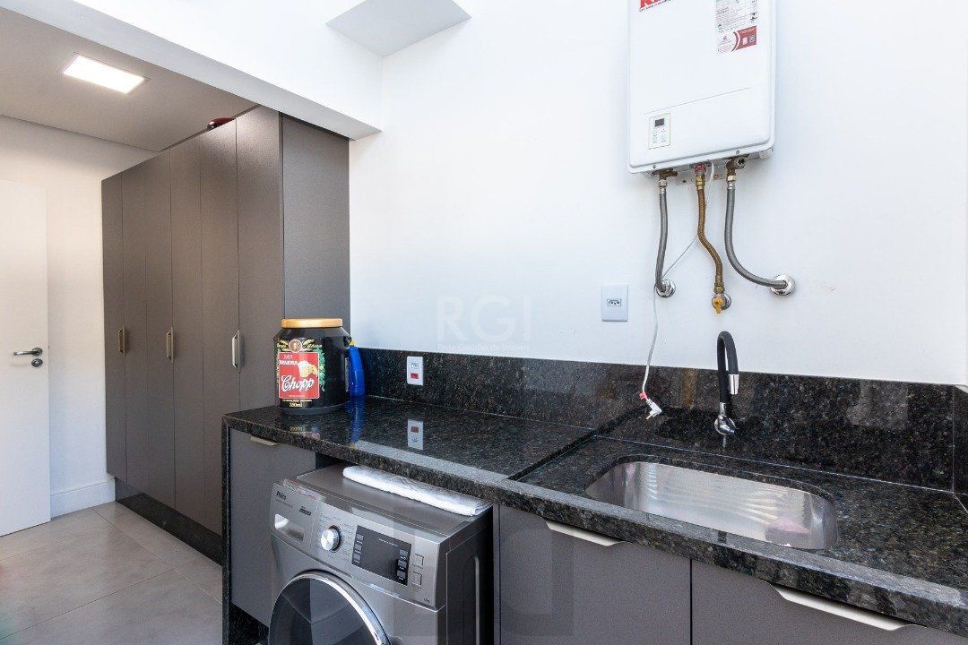 Casa Condominio para Venda - 280m², 3 dormitórios, sendo 3 suites, 4 vagas - Lagos De Nova Ipanema — foto 14
