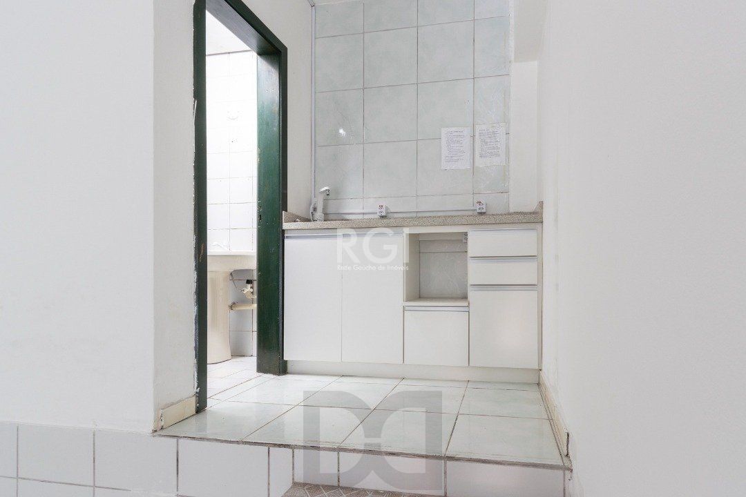 Loja para Venda - 52m², 0 dormitórios, Tristeza — foto 8