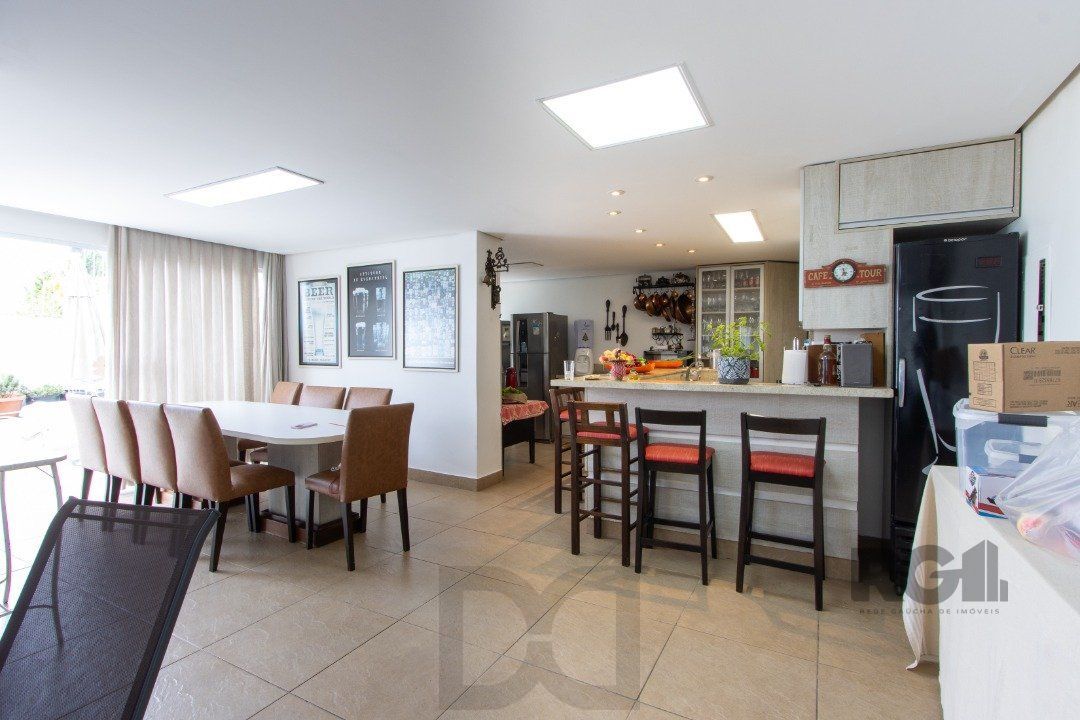 Casa em condominio . com 6 suites, sendo 3 suítes master com closet e hidro. — foto 74