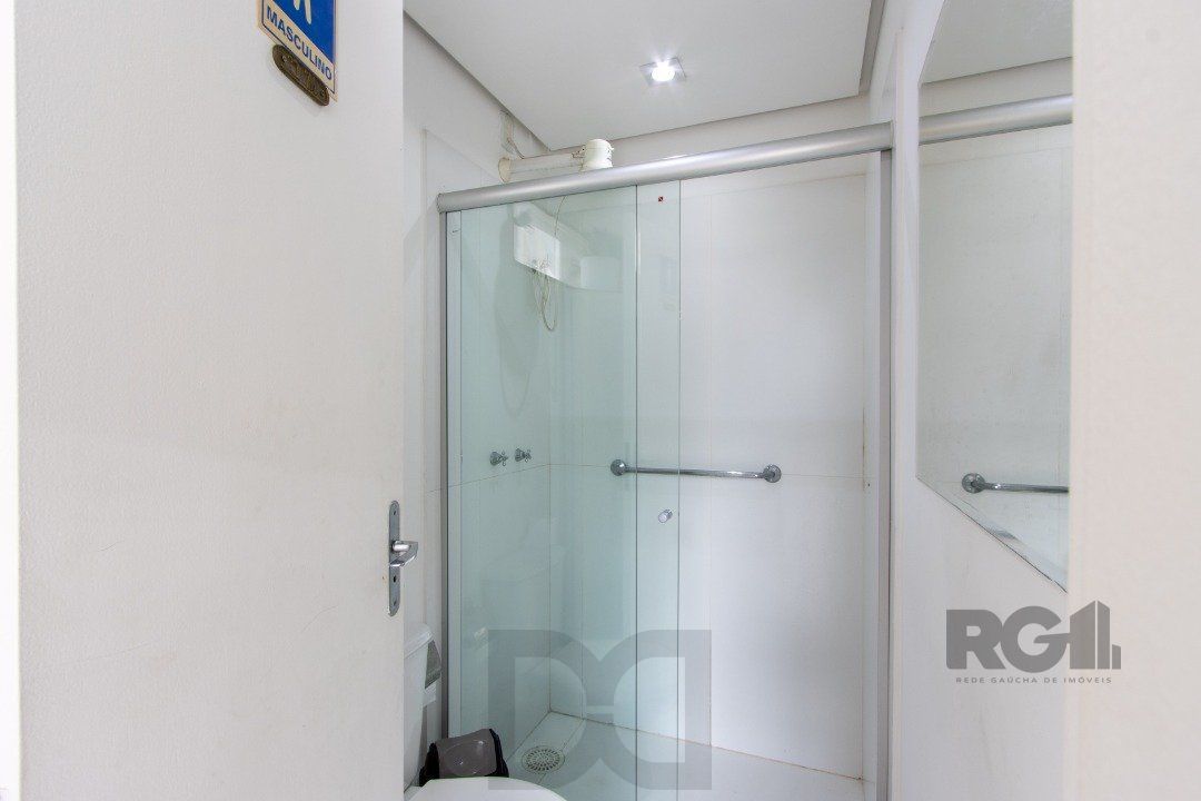Casa em condominio . com 6 suites, sendo 3 suítes master com closet e hidro. — foto 78