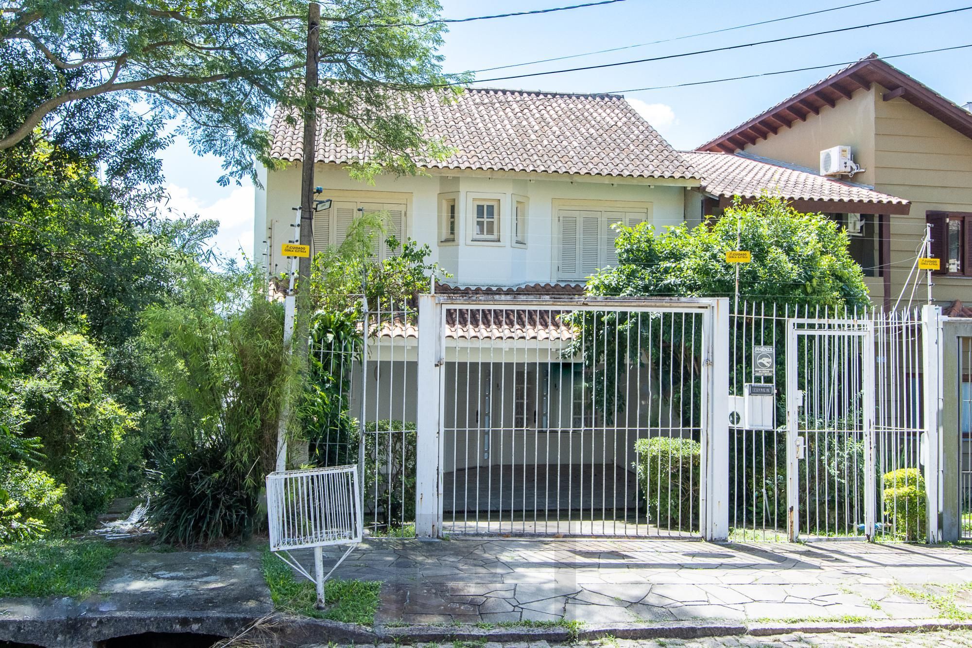Casa à venda no Altos do Ipê no Bairro Espirito Santo. — foto 1