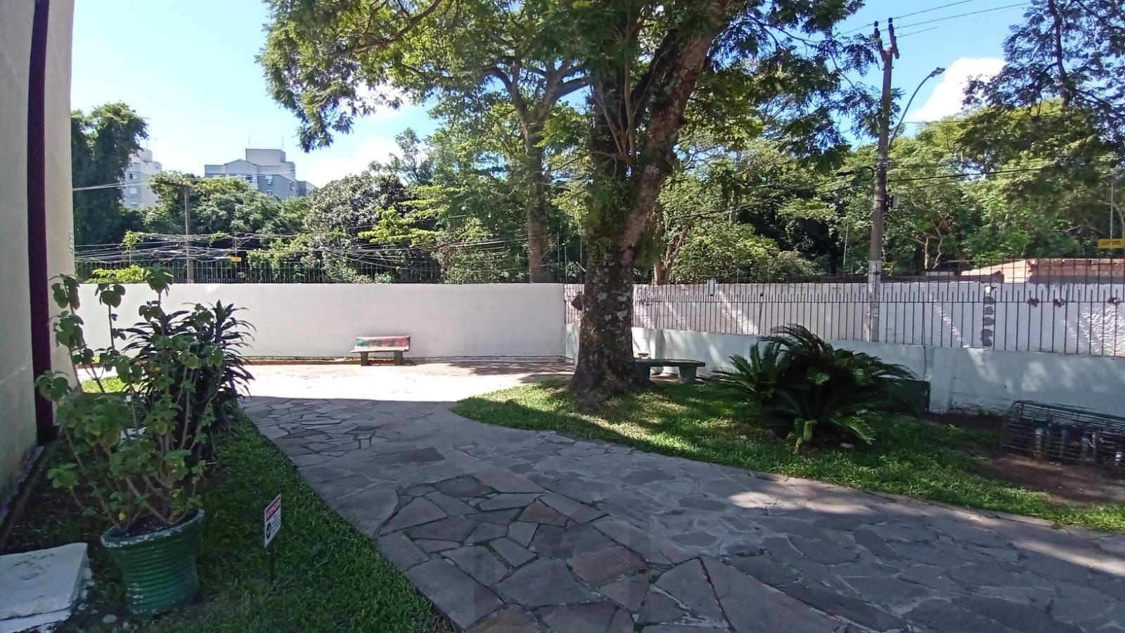 Aparatamento com 1 dormitório no bairro Cavalhada — foto 19