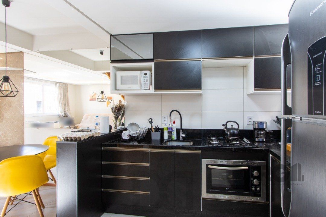 Casa em condomínio, possui 2 dormitórios, sala para 2 ambientes e 1 vaga. — foto 8