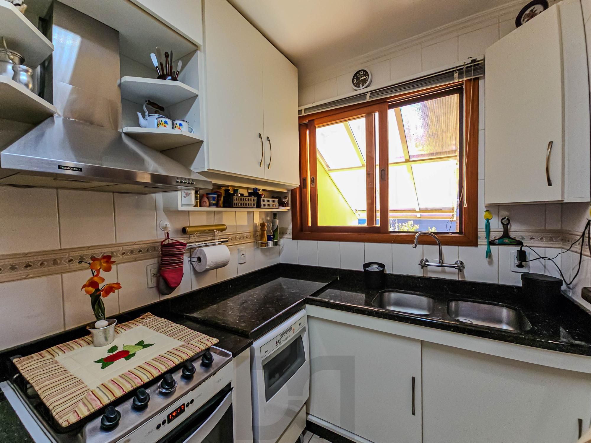 Casa em condomínio, 3 quartos, 1 suite, 3 vagas de garagem - Bairro Tristeza — foto 21