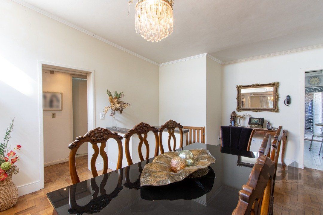 Espetacular 2 Casa Residencial de 5 Quartos e Piscina em Porto Alegre — foto 39