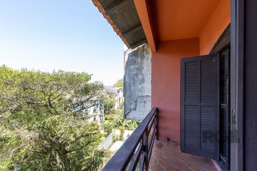 Casa para Venda - 572m², 5 dormitórios, sendo 1 suites, Cavalhada — foto 26