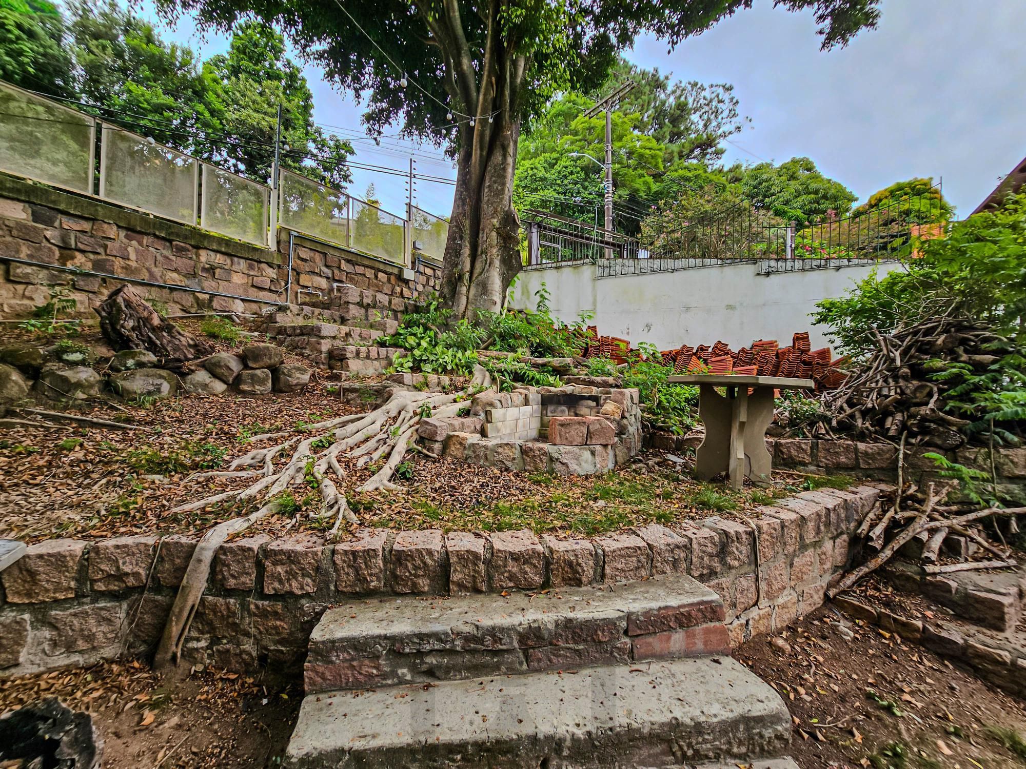 Casa em condomínio fechado, 5 dormitórios, Bairro Teresópolis — foto 45