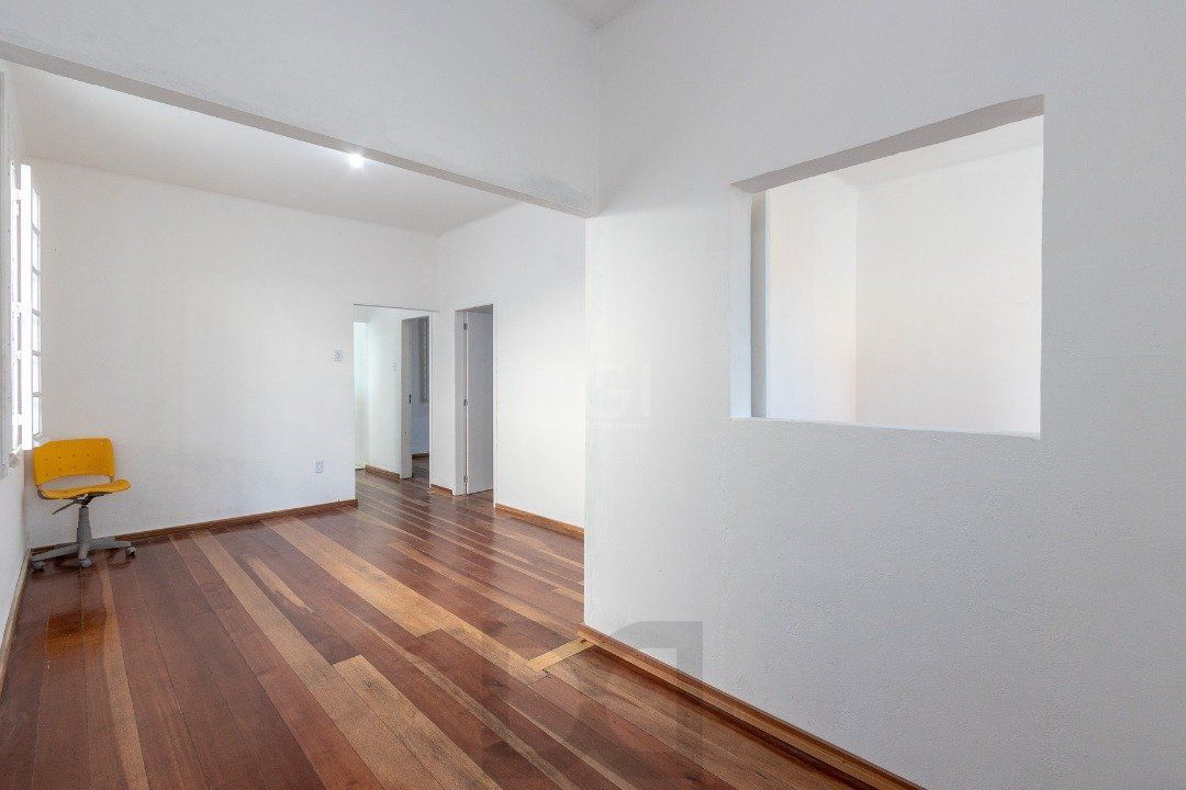 Casa para Venda - 180.2m², 3 dormitórios, 3 vagas - Medianeira — foto 4