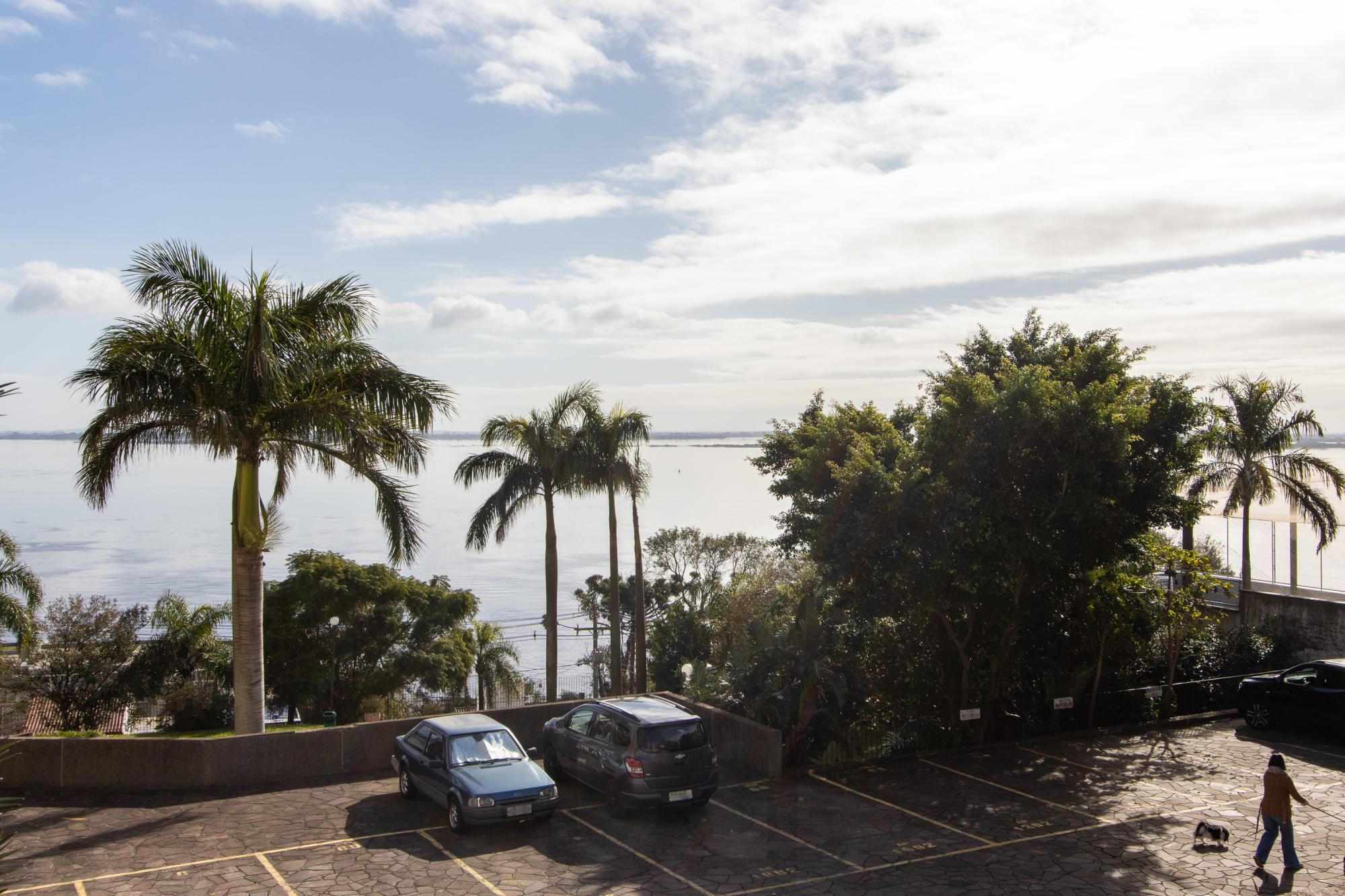 Casa com piscina Bairro Cristal — foto 46