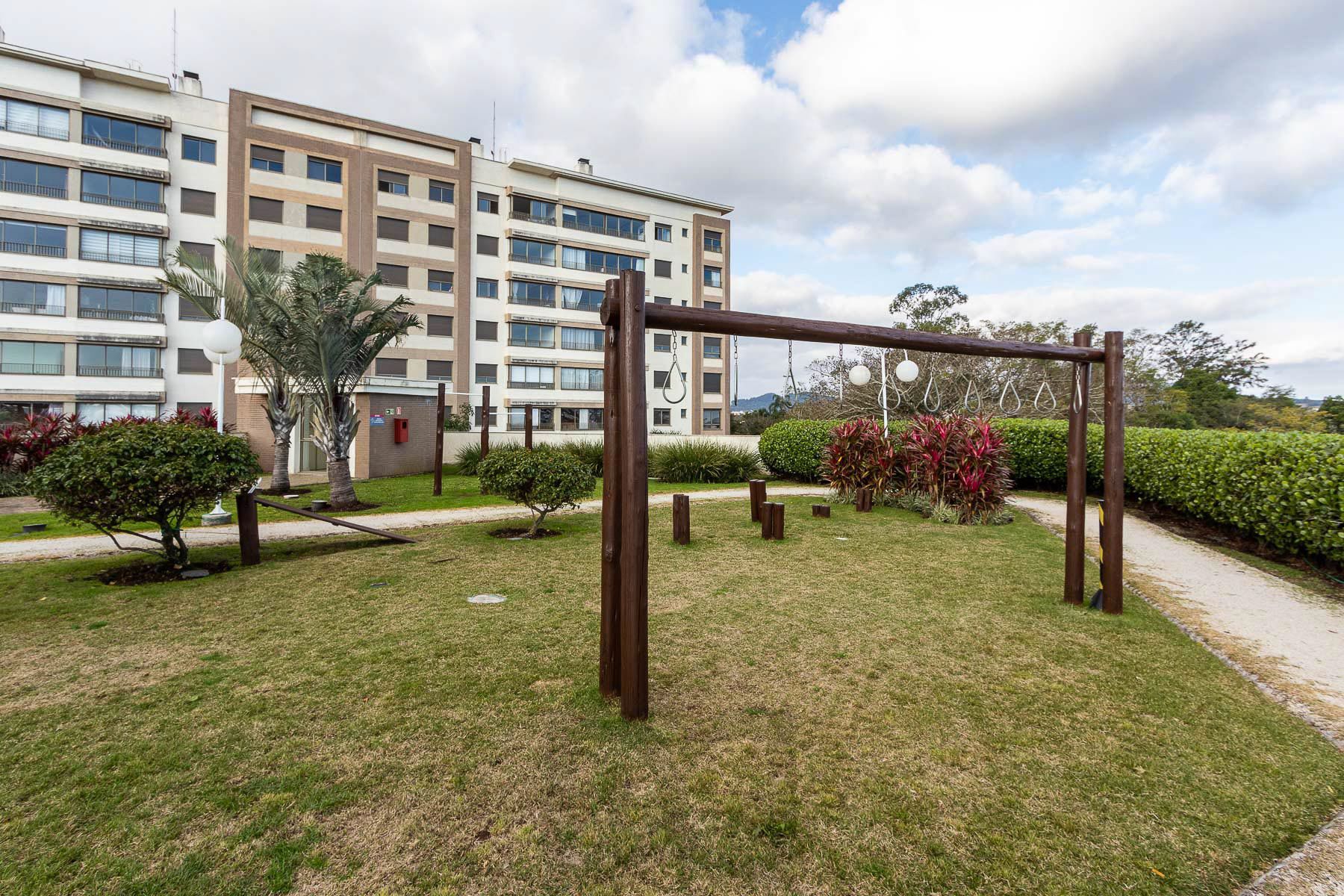 Apartamento totalmente reformado e impecável para locação - 3 quartos sendo uma suíte - Bairro Cavalhada — foto 46