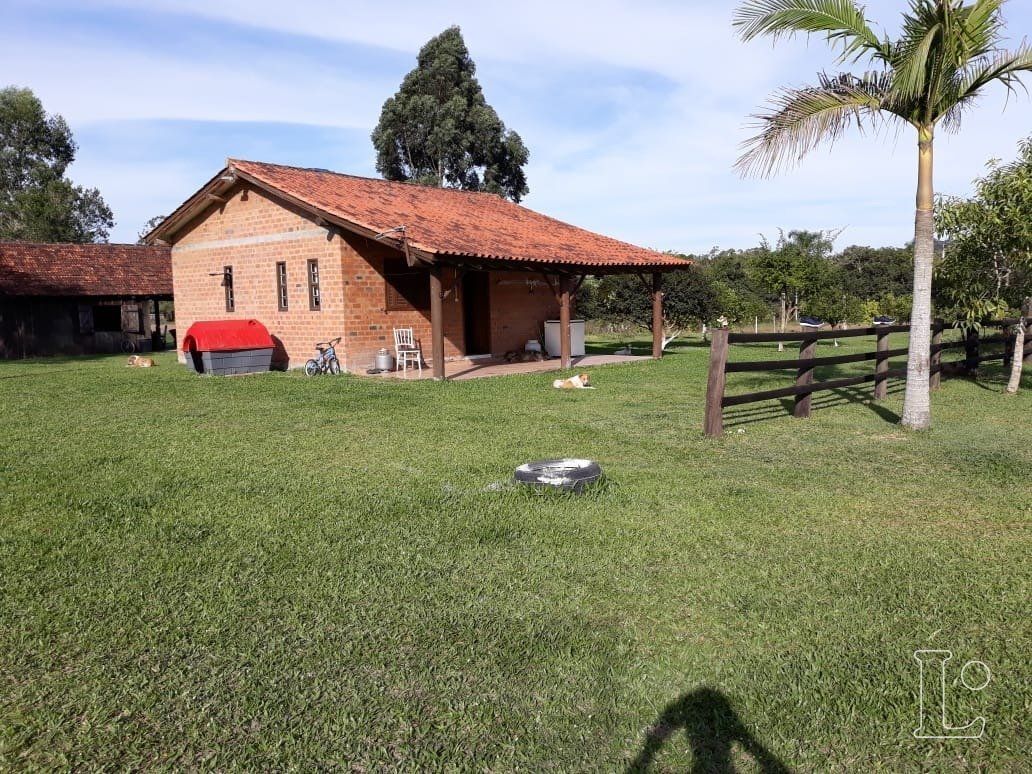 Sítio para Venda - 40.685m², 3 quartos, piscina,açude, casa caseiro Lami — foto 7