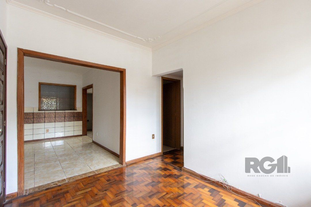 Apartamento térreo, com pátio, 2 quartos - Bairro Menino Deus — foto 12