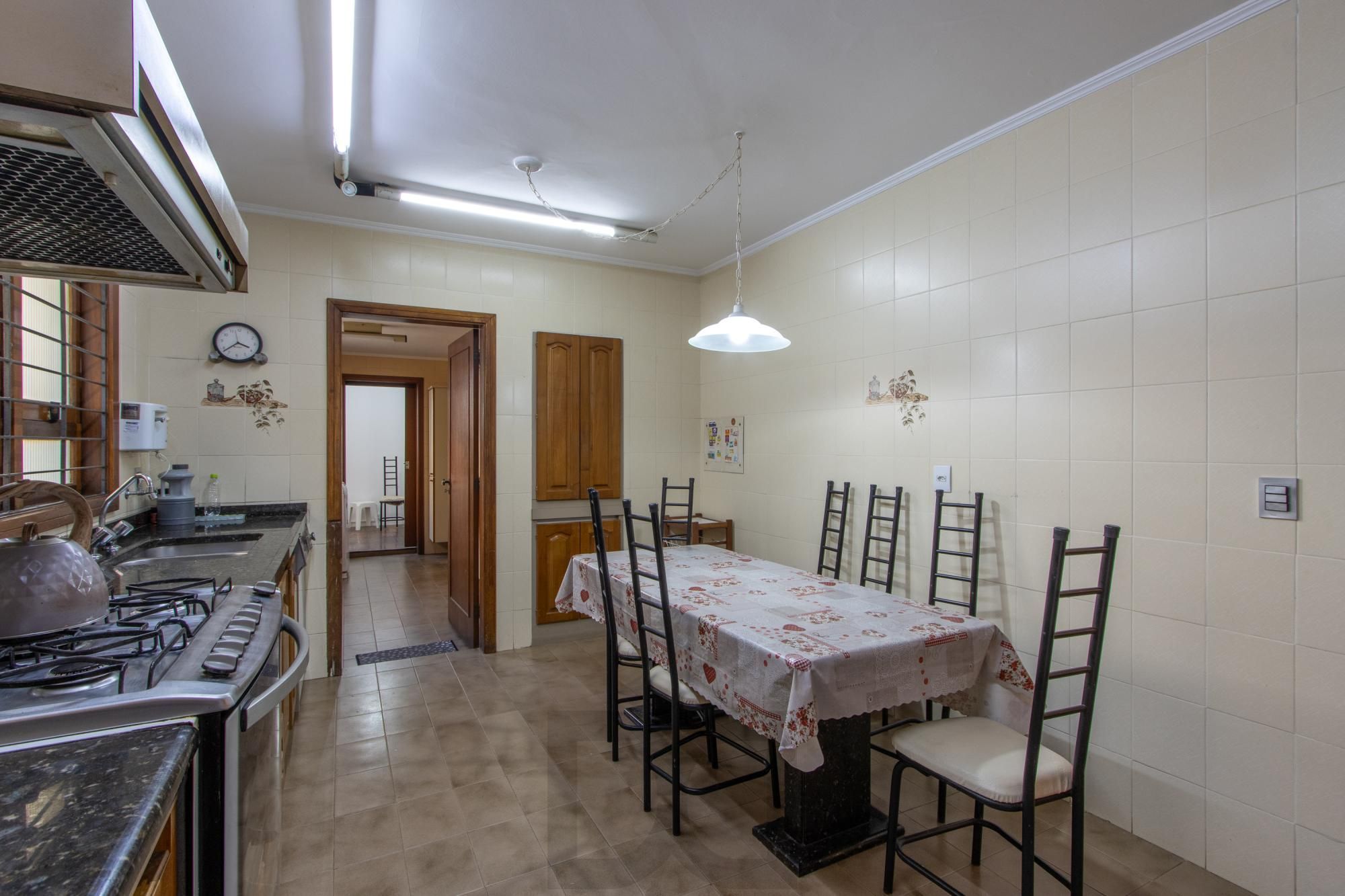 Casa à venda com 5 dormitórios, 392m² e 4 vagas no bairro Vila Assunção, Zona Sul de Porto Alegre — foto 34