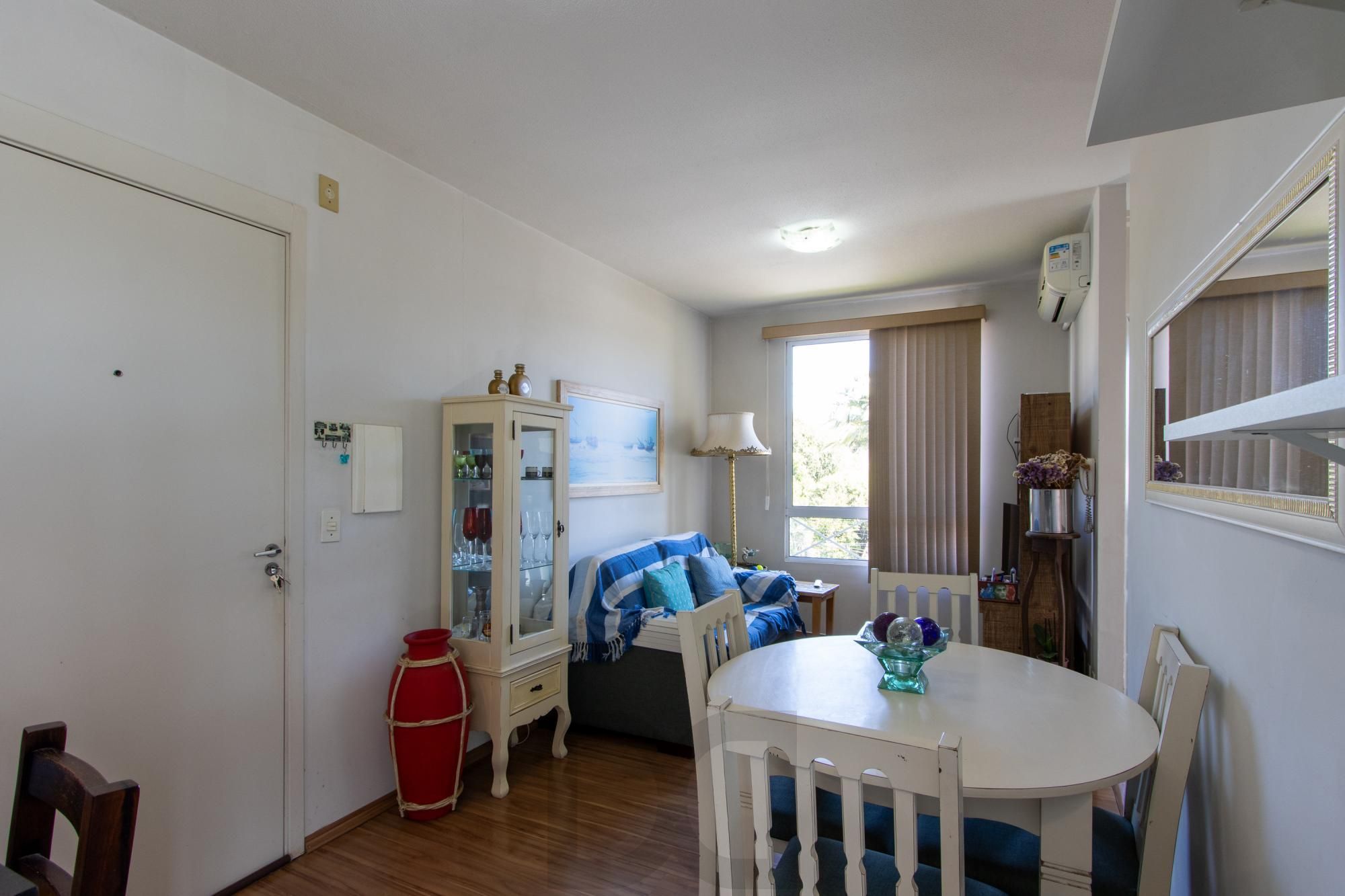 Excelente apartamento semimobiliado. — foto 1