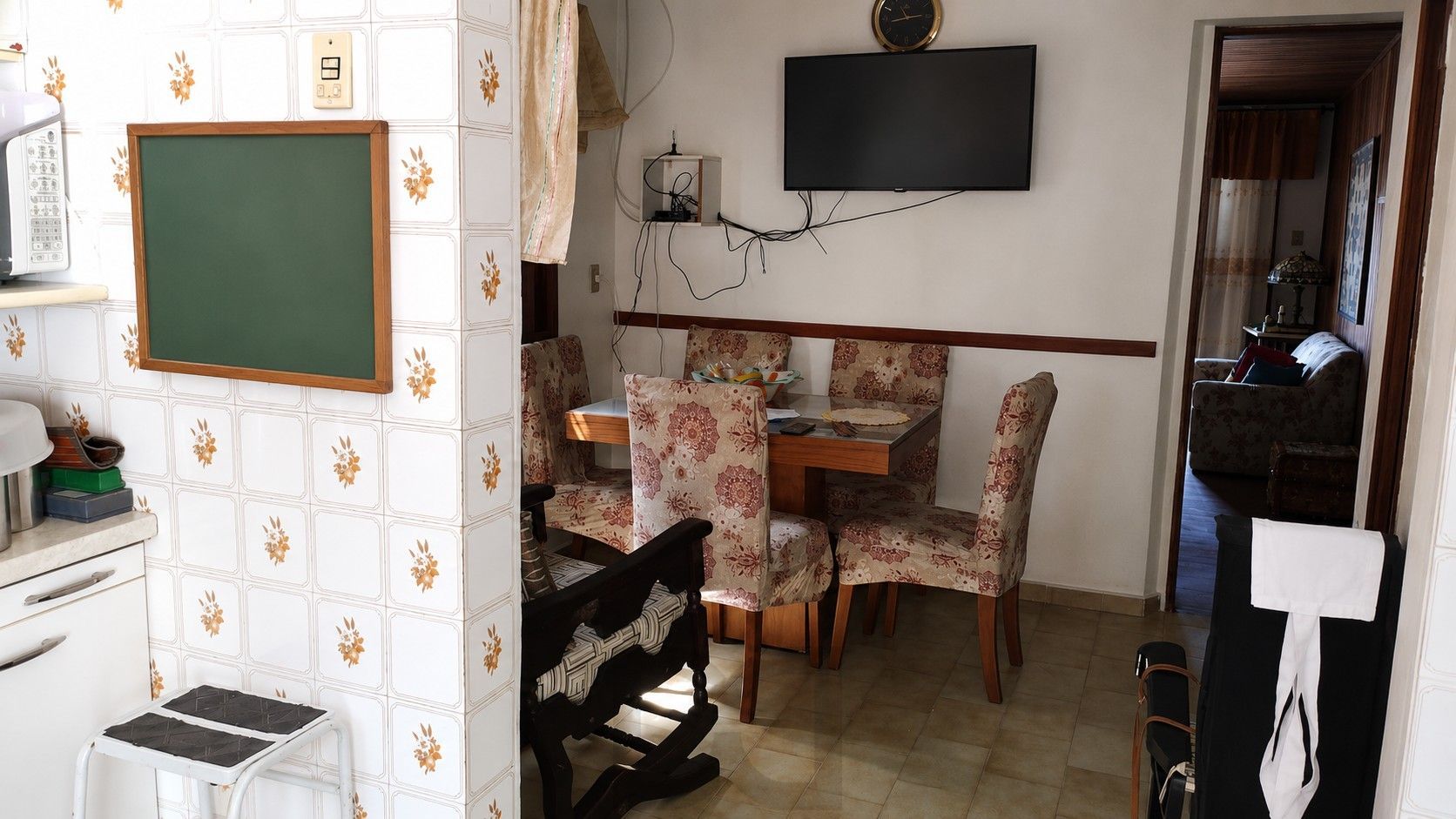 Casa de 2 dorm. semimobiliada c/ piscina — foto 4