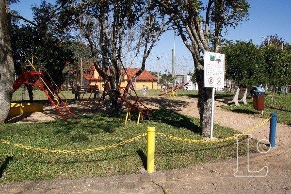 Casa Condominio Altos do Lago, 3 Quartos (1 suite master) - Bairro Hípica — foto 19