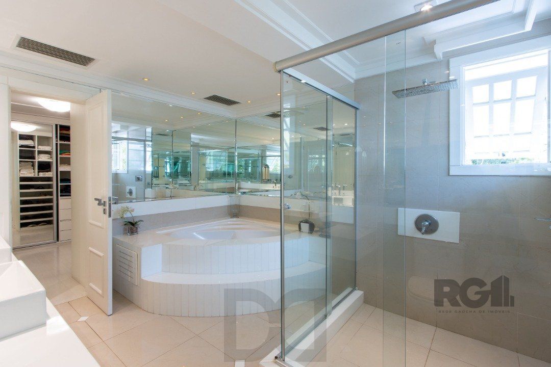 Casa em condominio, mobiliada com 741m² privativos , com 3 suítes- master — foto 49