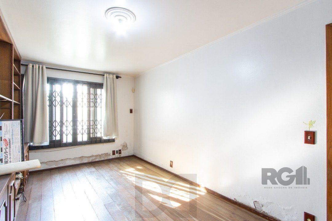 Casa para Venda - 72.6m², 4 dormitórios, sendo 1 suites, 6 vagas - Camaquã — foto 10