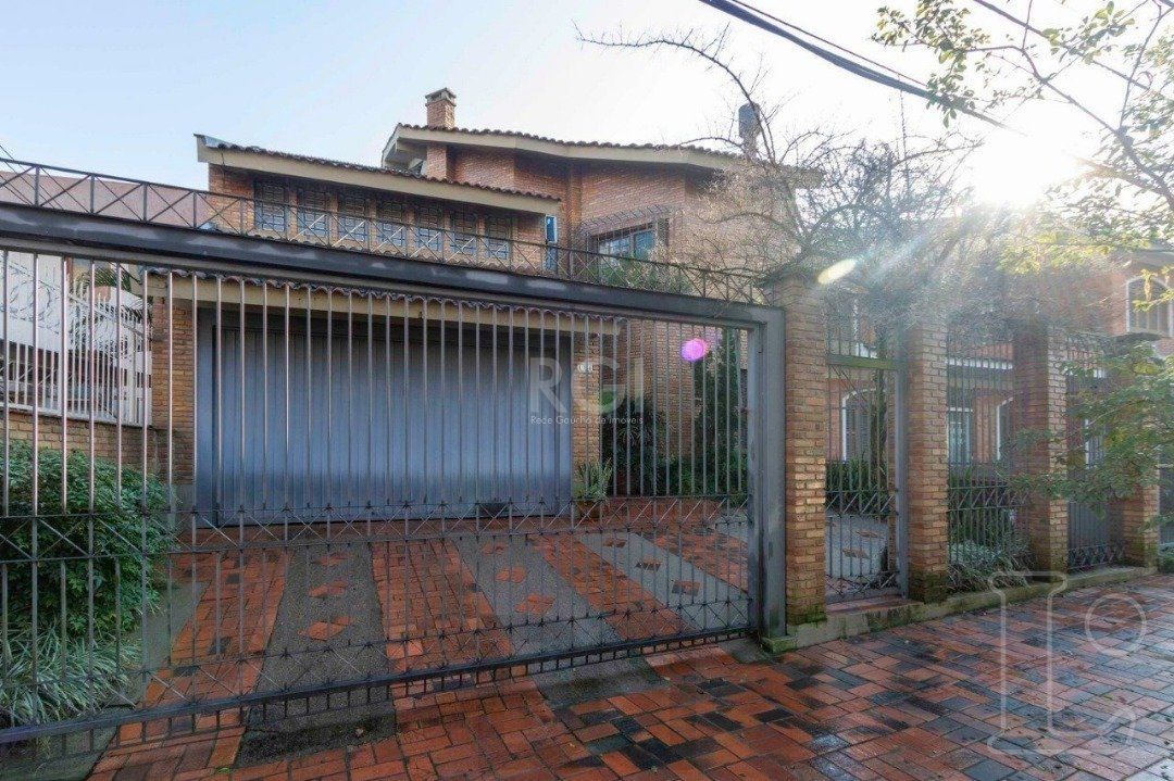 Casa para Venda - 349m², 4 dormitórios, sendo 1 suites, 3 vagas - Tristeza — foto 3