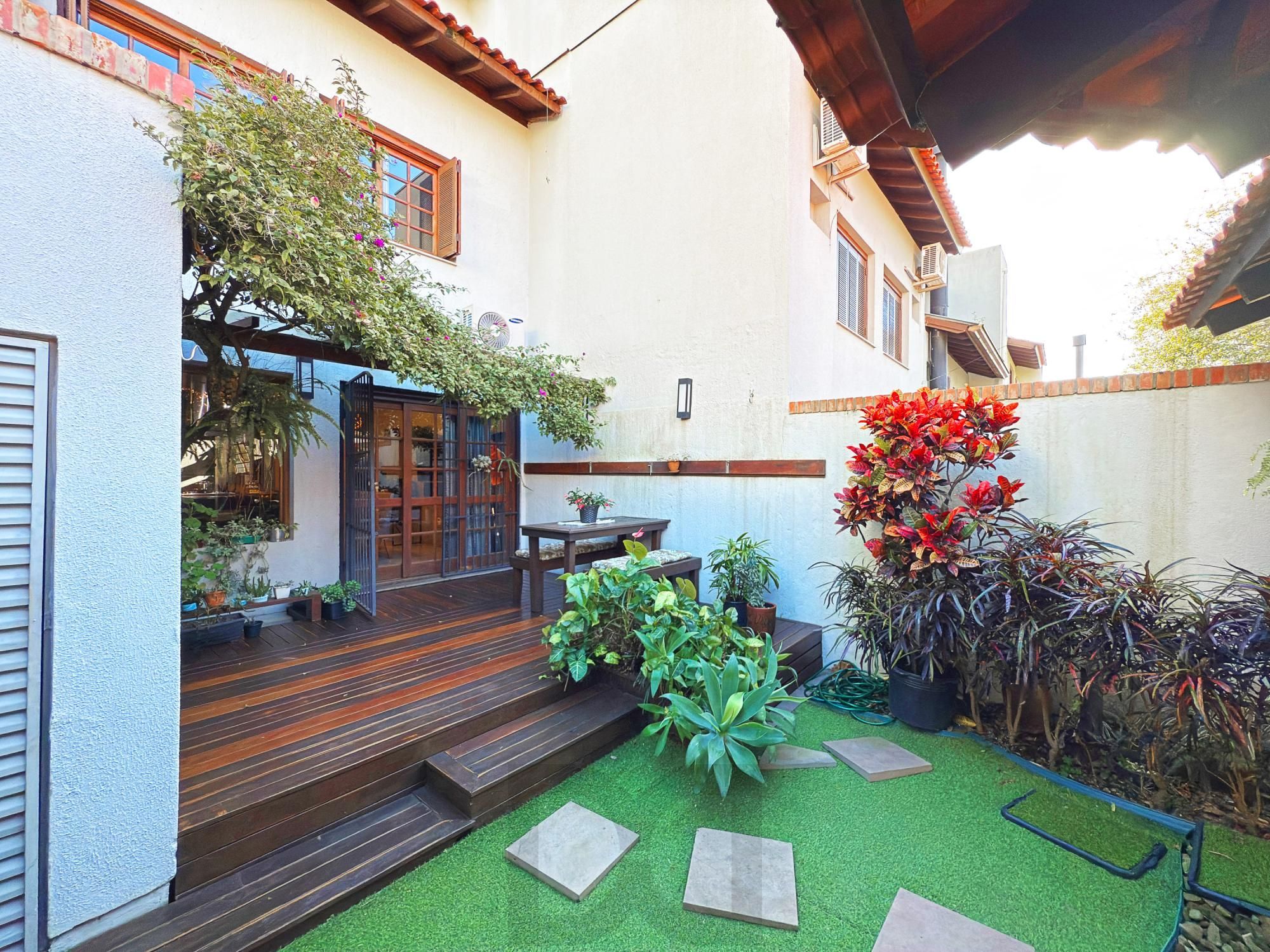 Casa de Condomínio com 3 Suítes, no bairro Tristeza — foto 23