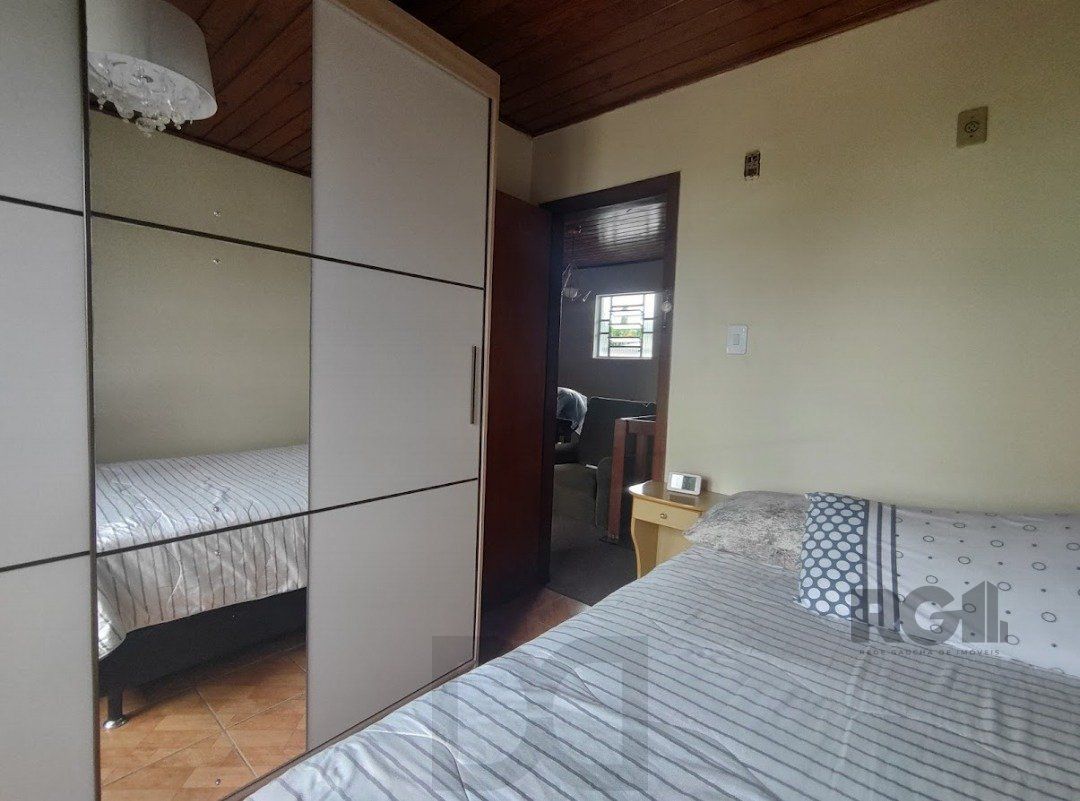 Casa para venda com 3 dormitórios no bairro Tristeza — foto 28