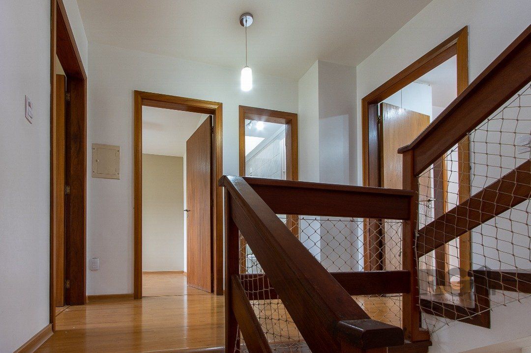 Casa de alvenaria, 3 dormitórios, 1 suíte e pátio com piscina, bairro Espírito Santo. — foto 28