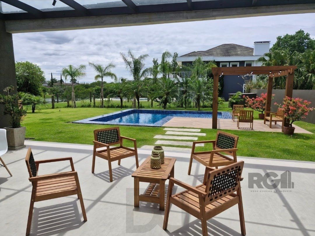 Casa térrea com piscina, no Condominio Terra Ville com 380,27m2 e 3 suites. — foto 3