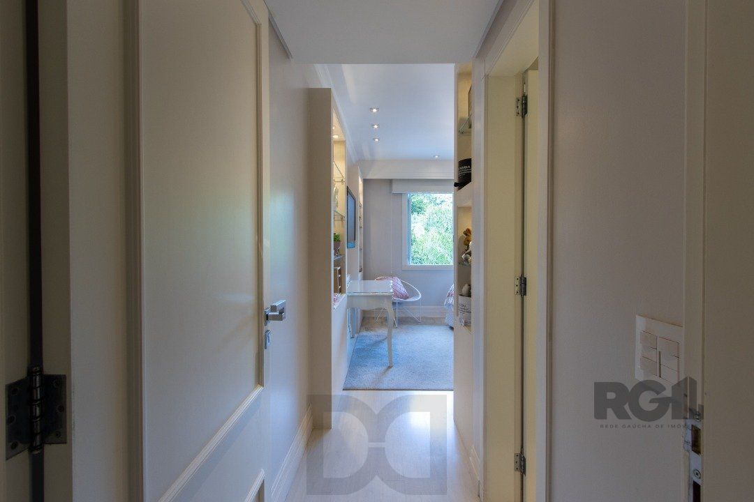 Casa em condominio, mobiliada com 741m² privativos , com 3 suítes- master — foto 32