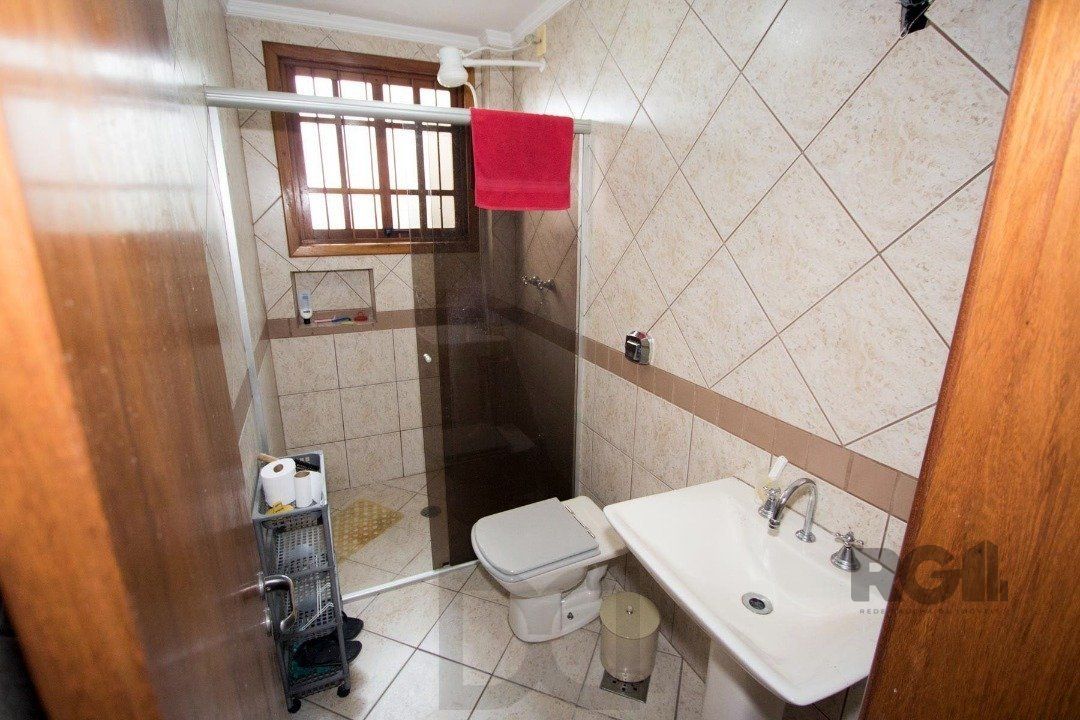 Sobrado com 6 suites, lareira, lavabo, pátio - Bairro Belém Velho — foto 14