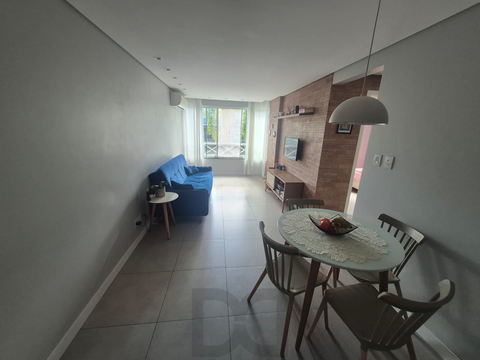 APARTAMENTO 2 QUARTOS 1 BANHEIRO COM ELEVADOR. — foto 1
