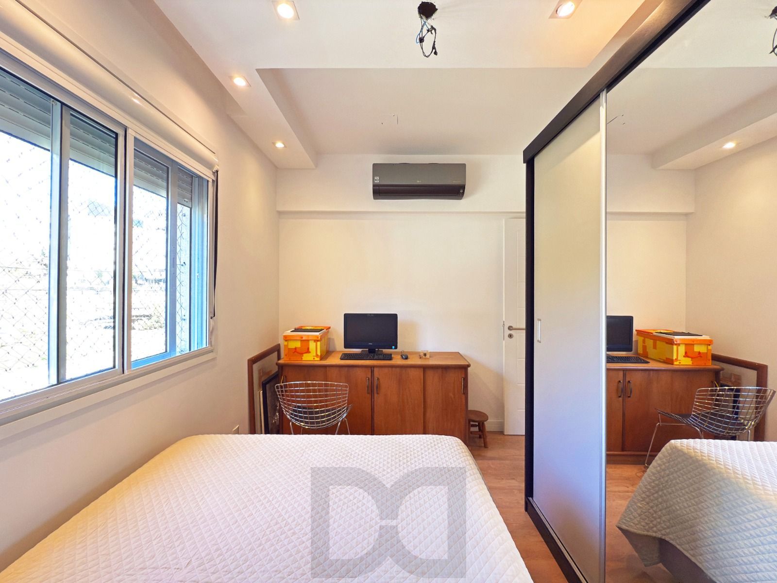 Excelente apartamento de 3 dormitórios, 1 suíte e 2 vagas de garagem. — foto 36