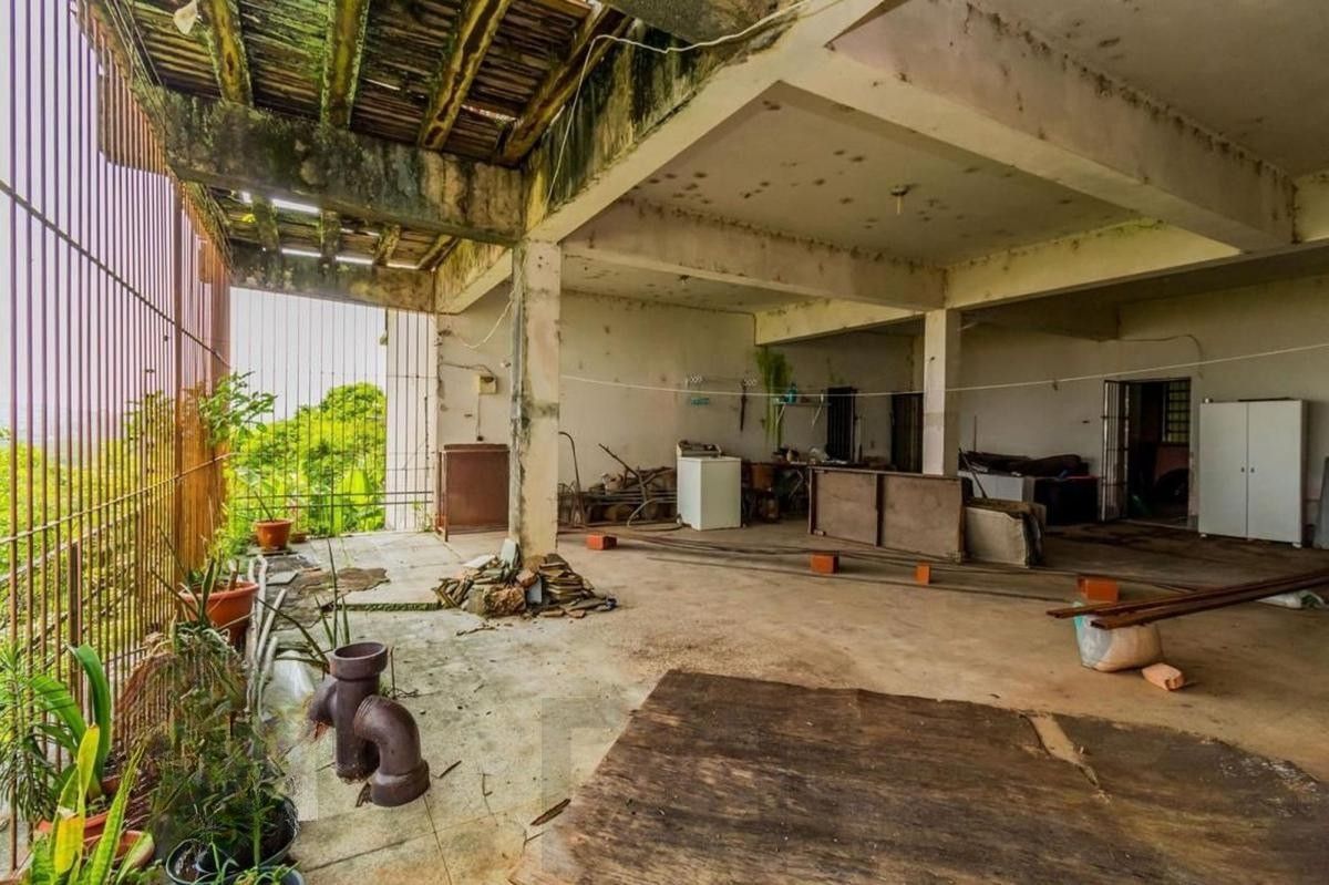 Casa com 5 dormitórios e 3 vagas no bairro Assunção — foto 31