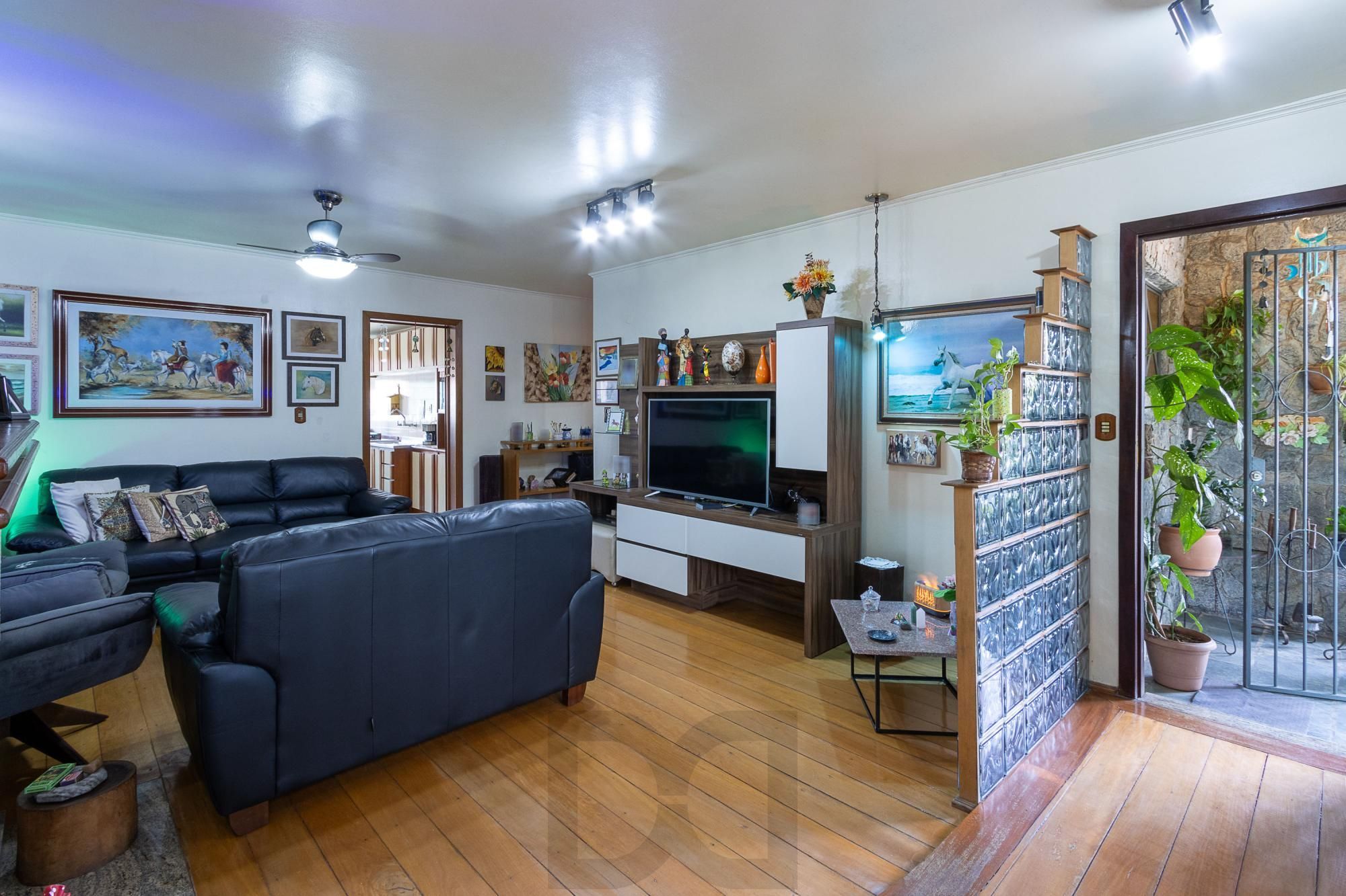 Casa com 3 quartos (1 suite), 4 vagas - Vila Nova — foto 6