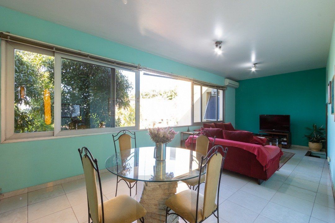 Sobrado com 345m² privativos, 3 suites, 2 vagas, churrasqueira. pátio com piscina - Bairro Cristal — foto 25
